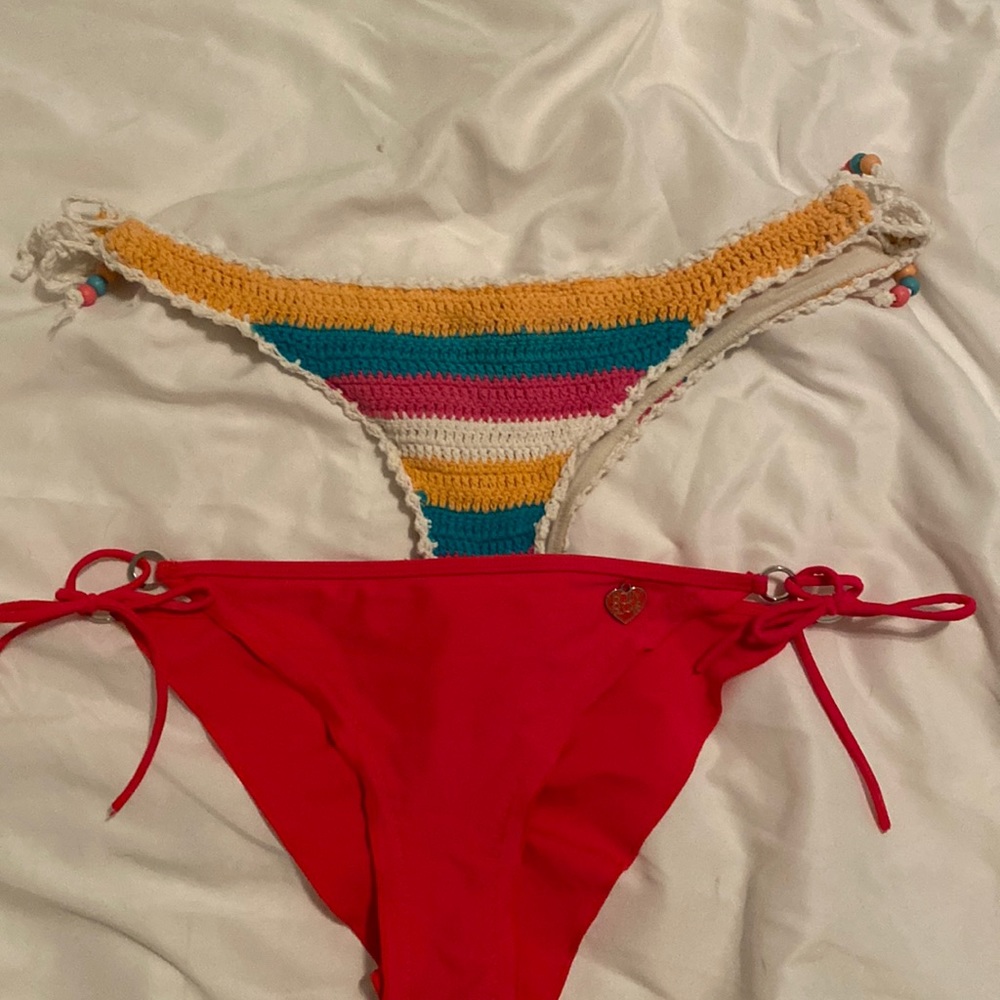 Bodyglove bathing suit bottoms
